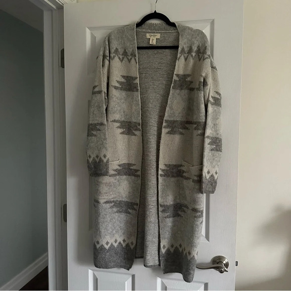 Jessica Simpson Sweaters - Size  M Jessica Simpson Great Aztec Cardigan